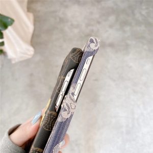 セリーヌ パロディ アイフォン12pro max/12pro カバー 刺繡 CELINE iphone12/11pro max/11 ケース 韓国 おしゃれ iphonexs/xr スマホカバー 大人っぽい ビジネス風 iphonexs max 携帯ケース 安全 可愛い