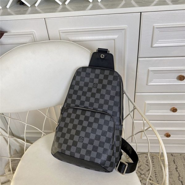 ルイヴィトン ボディバッグ メンズ パロディ風 LOUIS VUITTON ダミエグラフィット アヴェニュースリングバッグ 新作 ウエストポーチ 肩掛け ブランド 人気 カバン ヴィトン 斜め 掛け