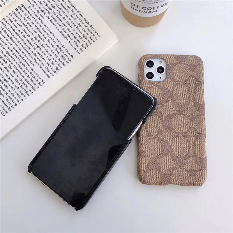 iphone16pro/16pro max ケース コーチ シグネチャー アイフォン iphone16pro/16pro max ケース コーチ シグネチャー アイフォン