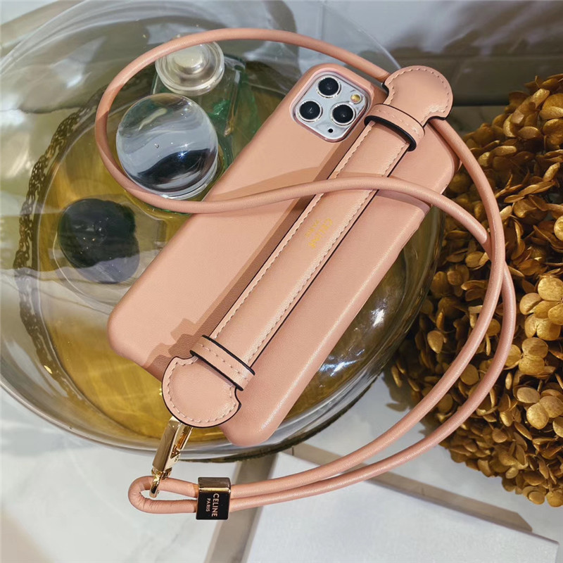 iphone17/17pro max ケース セリーヌ スーパー コピー アイフォン16/15pro max カバー ベルト付き CELINE iphone ケース 14pro ラムスキン iphone13/12 携帯カバー 首掛け スマホケース ブランド レディース