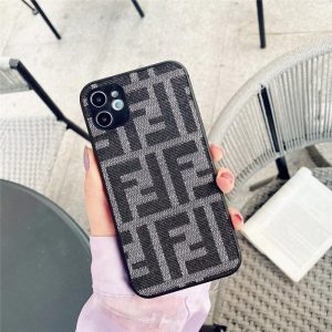 FENDI （フェンディ）ズッカ柄　iPhone 11 Proモバイルケース