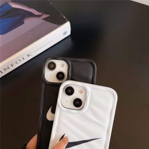 NIKE スマホケース iphone15/15pro お揃い ナイキ パロディ アイフォン14pro max/13pro カバー 個性的 iphone12pro/12 ケース シンプル かっこいい