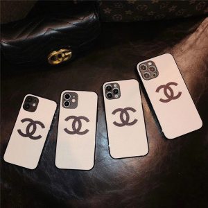 シャネル 新作 iPhone16/15proケース シンプル 白 chanel iphone14/13pro 保護カバー ココ マーク アイフォン12/11 携帯ケース パロディ ブランド iphonexs max スマホケース オリジナル おすすめ