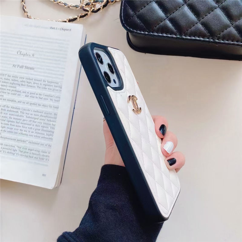 CHANEL - 期間限定新品　CHANEL   iPhone13Promax   iPhone CHANEL iPhone Case For Apple iPhone 13 PRO | Pink Leather