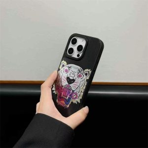 kenzo iphone16/16pro/16promaxケース 芸能人 iphone15pro/14 ケース カッコイイ ケンゾー アイ フォン13ケース パロディ風 高校生 iphone 携帯カバー お揃い スマホケース 激安 安全