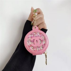 シャネル 風 air pods イヤホンカバー 可愛い chanel ワイヤレスイヤホンケース 手作り ミラー付き エアポッツケース ブランド カラビナ 汎用 イヤホン収納 レディース シャネル プレゼント おすすめ