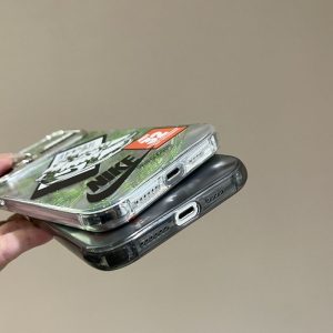 ナイキ iphone15/15proケース カップル アイフォン14pro/14pro max ケース かっこいい nike スマホケース iphone13/12 ブランド メンズ iphone11 ケース 個性 的 人気 ナイキ iphone15/15proケース カップル アイフォン14pro/14pro max ケース かっこいい nike スマホケース iphone13/12 ブランド メンズ iphone11 ケース 個性 的 人気