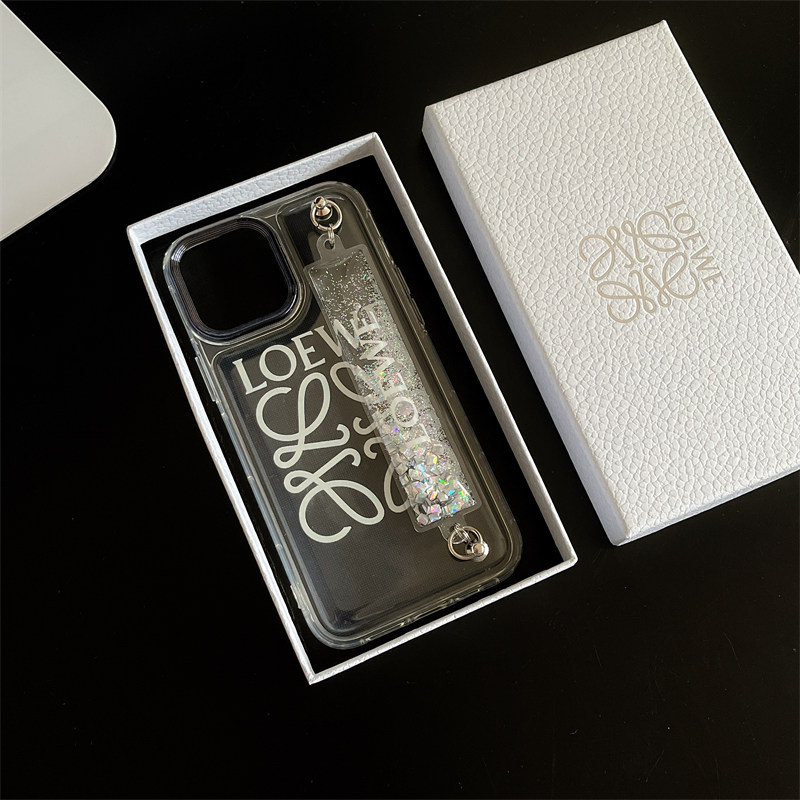 ロエベ iphone15/15pro 透明 ケース 挟む LOEWE iphone14/14pro maxケース ステッカー ブランド iphone13pro/12プロ 携帯ケース クリア ベルト付き アイフォン11 カバー 人気 女子 韓国 ロエベ iphone15/15pro 透明 ケース 挟む LOEWE iphone14/14pro maxケース ステッカー ブランド iphone13pro/12プロ 携帯ケース クリア ベルト付き アイフォン11 カバー 人気 女子 韓国