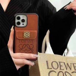 ロエベ アイ フォン17/17pro ケース パロディ LOEWE iphone16pro/15カバー 韓国 流行り iphone14/13プロ 携帯ケース お揃い シンプル iphone12/11pro max ケース ちゃんと 届く