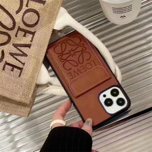 ロエベ アイ フォン17/17pro ケース パロディ LOEWE iphone16pro/15カバー 韓国 流行り iphone14/13プロ 携帯ケース お揃い シンプル iphone12/11pro max ケース ちゃんと 届く