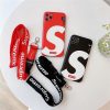 シュプリーム iphone15/15pro 首 掛け ケース ストリートブランド iphone14pro/14pro maxケース supreme ノースフェイス アイフォン13/11pro 携帯カバー カップル 赤 黒 iphonexs max/xrケース 芸能人 男 シュプリーム iphone15/15pro 首 掛け ケース ストリートブランド iphone14pro/14pro maxケース supreme ノースフェイス アイフォン13/11pro 携帯カバー カップル 赤 黒 iphonexs max/xrケース 芸能人 男