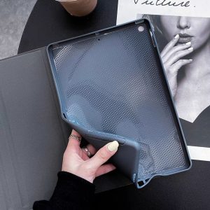ロエベ ipad シリコン ケース 軽い LOEWE ipad pro 10.5 ipad pro ケース 11インチ ブランド アイパッドケース mini4 mini5 ipad air1/2/3 ケース かわいい 韓国 ロエベ ipad シリコン ケース 軽い LOEWE ipad pro 10.5 ipad pro ケース 11インチ ブランド アイパッドケース mini4 mini5 ipad air1/2/3 ケース かわいい 韓国