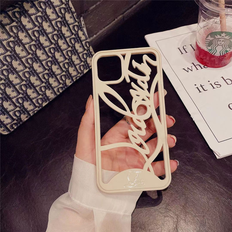 ルブタン iphone15/15proケース 切り抜き christian louboutin カットアウト iphone14プロ/13/12ケース