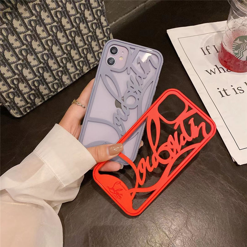 ルブタン iphone15/15proケース 切り抜き christian louboutin カットアウト iphone14プロ/13/12ケース