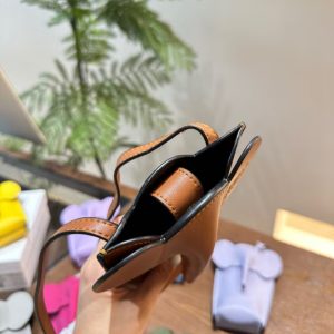 ロエベ ミニバッグ 象 ショルダー バッグ 韓国風 レディース スマホ ポシェット ブランド スマホ保護カバー 可愛い プレゼント