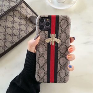 GUCCI - 【新品/未使用】新作!! ♡GUCCI♡ グッチ 蛇柄 iPhone7