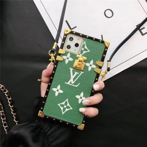 iphone16/16pro 携帯 カバー ブランド LV アイ トランク iphone15/14pro ショルダーケース ヴィトン風 アイフォン13pro max/12/11 ケース レッド ピンク スマホケース 斜め掛け おしゃれ