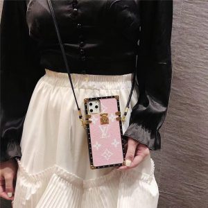 iphone16/16pro 携帯 カバー ブランド LV アイ トランク iphone15/14pro ショルダーケース ヴィトン風 アイフォン13pro max/12/11 ケース レッド ピンク スマホケース 斜め掛け おしゃれ