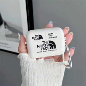 ノースフェイス airpodsケース お洒落 シンプル north face airpods pro ケース第二世代 第3世代 おそろい エアー ポッズ ケース ブランドコピー airpods1/2 イヤホン収納ケース 防塵 耐衝撃 ノースフェイス airpodsケース お洒落 シンプル north face airpods pro ケース第二世代 第3世代 おそろい エアー ポッズ ケース ブランドコピー airpods1/2 イヤホン収納ケース 防塵 耐衝撃
