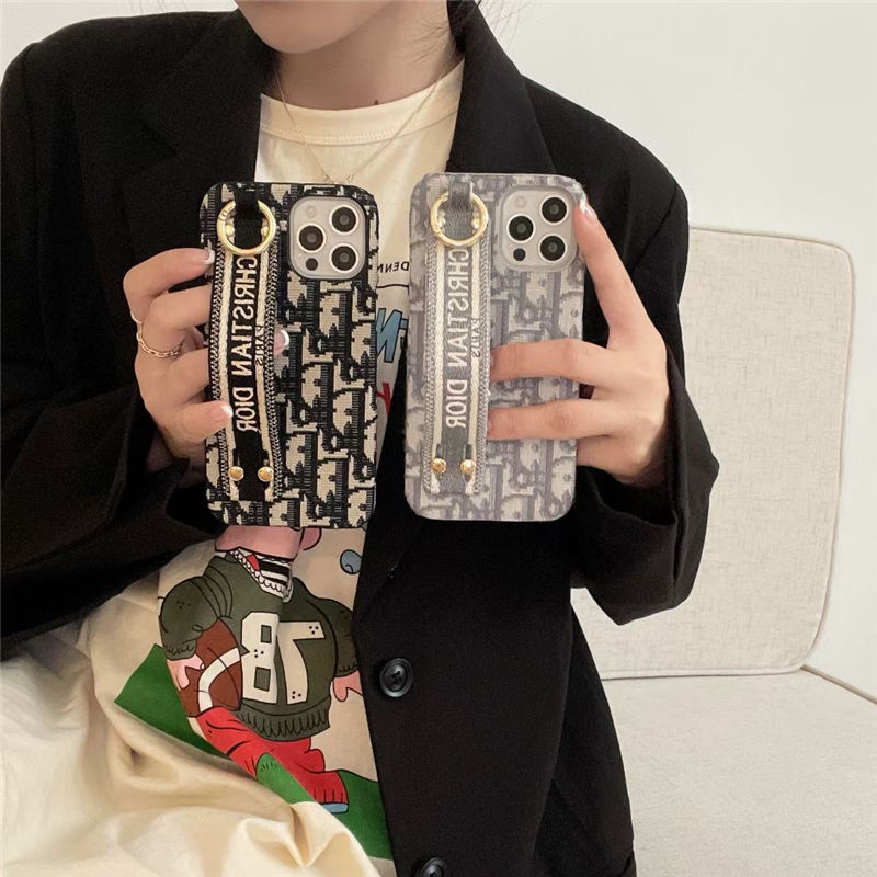 dior アイ フォン17/16プロ ケース バンド付き iphone15/14pro max カバー ハイブランド 女子 iphone12pro/11proケース 韓国風 携帯ケース iphonexs 大人コーデ dior アイ フォン17/16プロ ケース バンド付き iphone15/14pro max カバー ハイブランド 女子 iphone12pro/11proケース 韓国風 携帯ケース iphonexs 大人コーデ