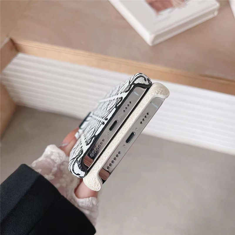 iphone15/14pro ケース 韓国 かわいい loewe iphone13pro max iphone15/14pro ケース 韓国 かわいい loewe iphone13pro max