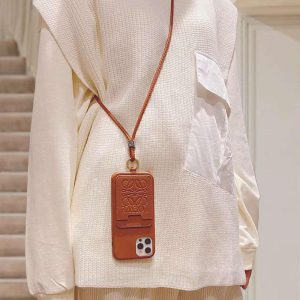 Alternative view of iphone17/17pro ケース ロエベ iphone16/15pro ケース 首掛け loewe風 iphone14 ケース カード 収納 ブランド 携帯ケース iphone13 ライチレザー 2022新作