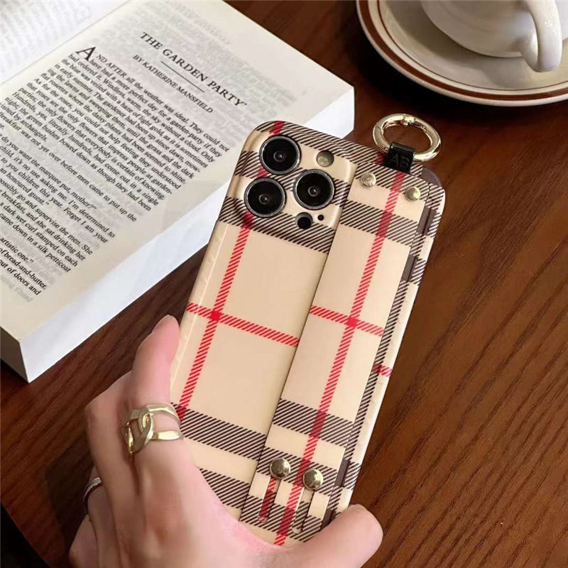 burberry スマホケース iphone16/15pro 大人っぽい バーバリー風 