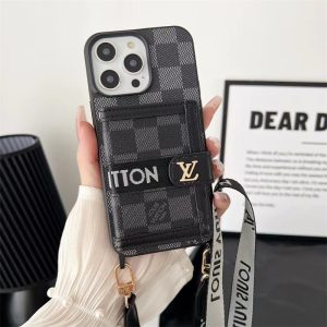 iphone17/17pro ケース ブランドコピー ヴィトン iphone16/16plus 携帯ケース ショルダーバッグ風 vuitton アイフォン15pro/14pro max スマホケース カード入れ お揃い iphone17/17pro ケース ブランドコピー ヴィトン iphone16/16plus 携帯ケース ショルダーバッグ風 vuitton アイフォン15pro/14pro max スマホケース カード入れ お揃い