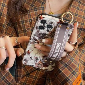 dior 風 iphone16/16pro ケース 人気 女子 カエデの葉 アイフォン15pro/14pro maxケース 落下防止 ベルト ブランド iphone12proケース おしゃれ インスタ iphone11/xs ケース 海外 セレブ 2022 dior 風 iphone16/16pro ケース 人気 女子 カエデの葉 アイフォン15pro/14pro maxケース 落下防止 ベルト ブランド iphone12proケース おしゃれ インスタ iphone11/xs ケース 海外 セレブ 2022