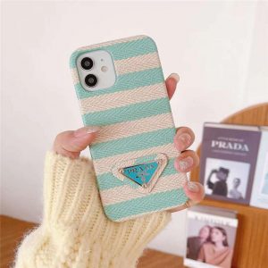 prada iphone15/15proケース 人気 ブランド 女子 iphone14/12pro prada iphone15/15proケース 人気 ブランド 女子 iphone14/12pro