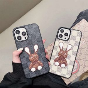 ルイヴィトン iphone17/16proケース ダミエ柄 ウサギ iphone15pro/14 ケース ブランド可愛い iphone13pro max スマホカバー おそろい vuitton アイフォン13/12 面白い 携帯 ケース