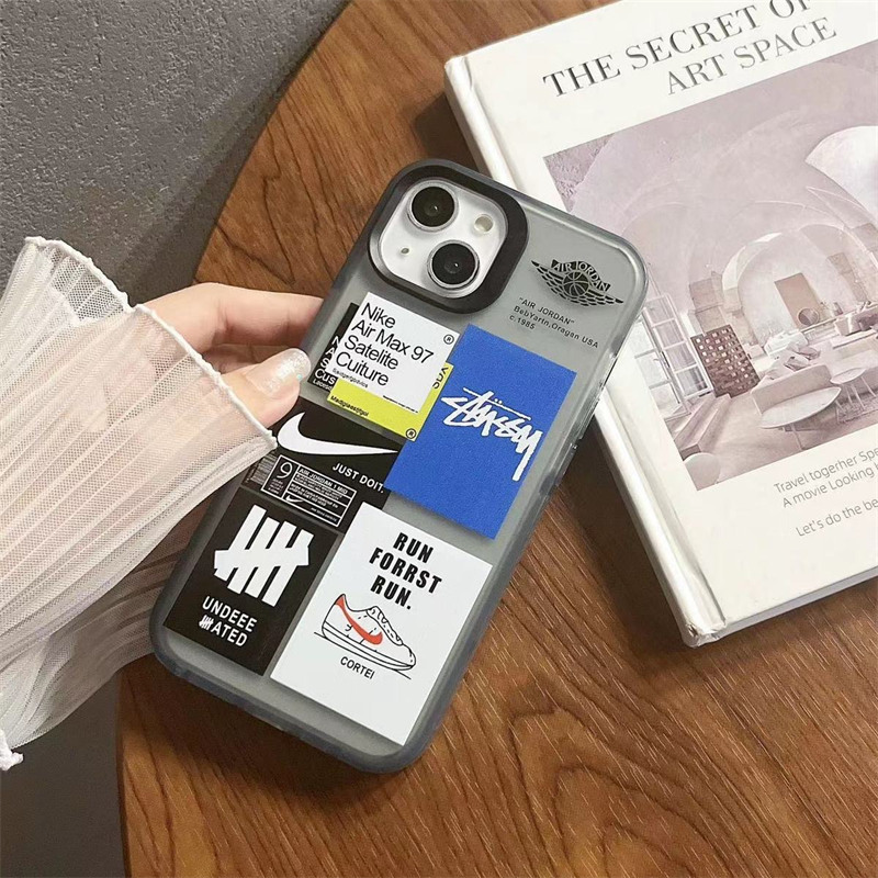 iphone16/15/15pro ケース ナイキ ペア iphone14/14pro ケース nike パロディ アイフォン13pro max ソフトケース シンプル おしゃれ 発光 携帯ケース iphone12/11 全面保護 大人気