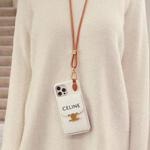 celine スマホケース 首 から 下げる かわいい セリーヌ風 iphone16/16pro ケース カード収納 おしゃれ iphone15pro max/14/13pro カバー 大人 高級 アイフォンx/xs max レザーケース 韓国