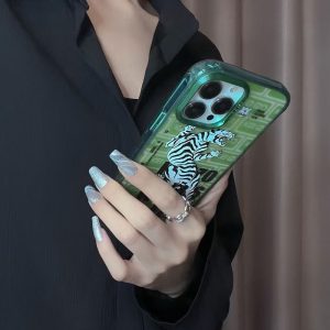 kenzo風 iphoneケース 15/15pro ケンゾー 虎 iphone14/13pro ケース ピンク シルバー iphone12/12pro max アイフォン11 カバー カップル 高校生愛用