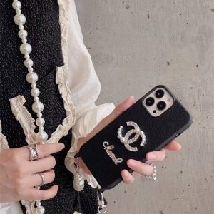 iphone16/16pro/15/15proケース シャネル風 chenel スマホ