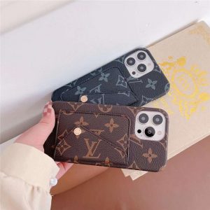 ヴィトンパロディ iphone17/17pro/16eケース カード収納 メンズ iphone16pro/15プロ アイフォン14pro ハイ ブランド 携帯 ケース 夫婦 お 揃い アイフォンカバー13