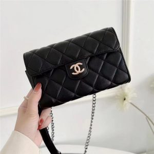 CHANEL バッグ