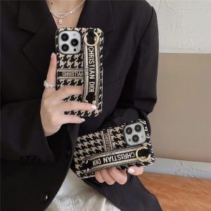 dior アイ フォン ケース 16/15pro/ ベルト付き ディオール dior アイ フォン ケース 16/15pro/ ベルト付き ディオール