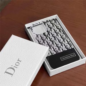 dior iphone16/15/14pro ケース パロディ風 iphone13promaxケース お揃い オシャレ iphone12pro12/11 保護ケース 衝撃に強い おすすめ dior iphone16/15/14pro ケース パロディ風 iphone13promaxケース お揃い オシャレ iphone12pro12/11 保護ケース 衝撃に強い おすすめ