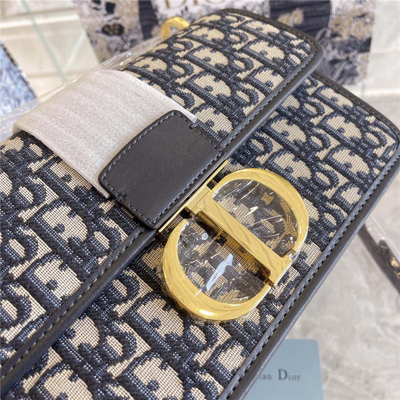【DIOR直営】セール！30 MONTAIGNE チェーン ショルダーバッグ ディオール】30 Montaigne チェーンバッグ Dior オブリーク