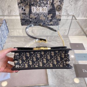 ディオール 30 montaigne チェーンバッグ dior オブリーク ショルダーバッグ・ポシェット