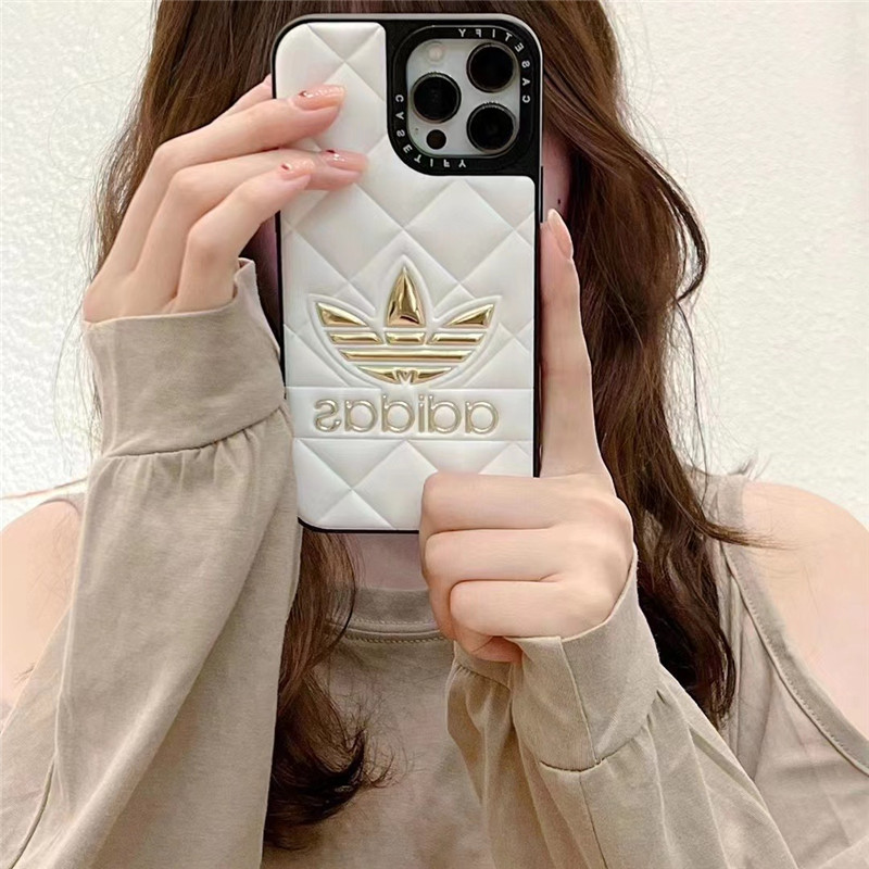 adidas スマホケース iphone14 レザー 高級 iphone14pro/14plus ケース アディダス アイフォンケース