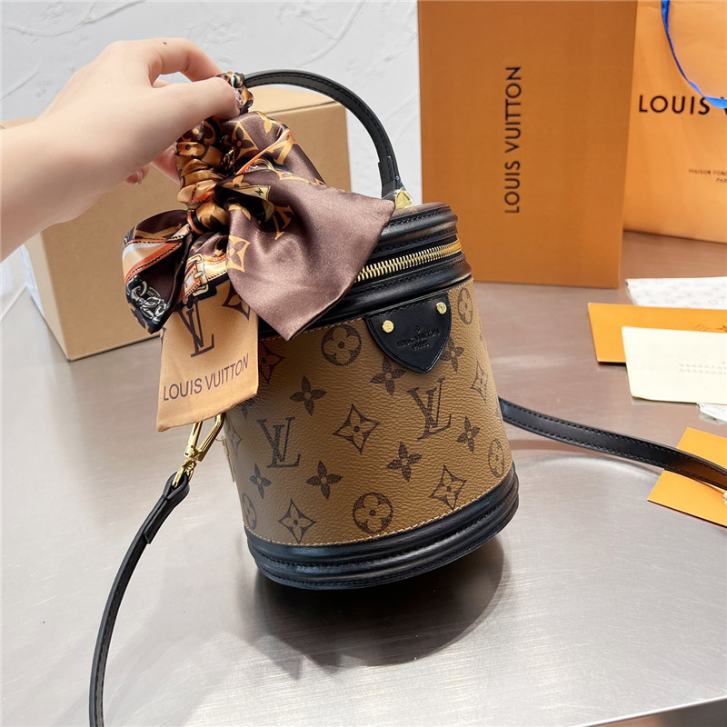 取り外し可能調整可能LOUIS VUITTON ルイヴィトン　カンヌ