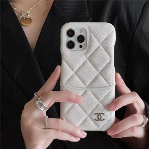 iphone17/17pro ケース カード収納 シャネル アイフォン15