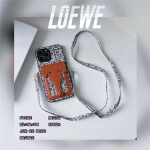【箱付き】LOEWE 象デザイン ネイビー iPhone13 ケース レザー製 箱付き】LOEWE 象デザイン ネイビー iPhone13 ケース レザー製