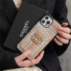 シャネル ツイード iphone17/16pro ケース 女子 iphone16plus/15pro スマホケース 布 カード入れ iphone13promax/14/13pro カバー 秋 かわいい シャネル ツイード iphone17/16pro ケース 女子 iphone16plus/15pro スマホケース 布 カード入れ iphone13promax/14/13pro カバー 秋 かわいい