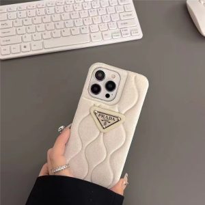 プラダ iphone15pro/15proケース もこもこ おしゃれ 14pro/14promax ケース ブランド レディース prada 携帯ケース 高級感 セレブ愛用 プラダ iphone15pro/15proケース もこもこ おしゃれ 14pro/14promax ケース ブランド レディース prada 携帯ケース 高級感 セレブ愛用