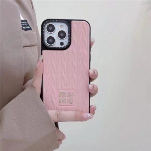 miumiu マテラッセレザーiPhone14pro用カバー　ブルー