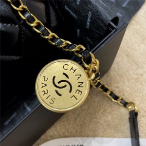 シャネル ホーボーバッグ コピー chanel マトラッセ ショルダー バッグ チェーン 黒 白 カバン ブランド レディース 鞄 人気 シャネル ホーボーバッグ コピー chanel マトラッセ ショルダー バッグ チェーン 黒 白 カバン ブランド レディース 鞄 人気