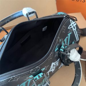 ルイ ヴィトン キーポル コピー メンズ バッグ ブランド ヴィトン ハンドバッグ モノグラム クロス ボディ バッグ ハイ ブランド ショルダー オシャレ 男女兼用